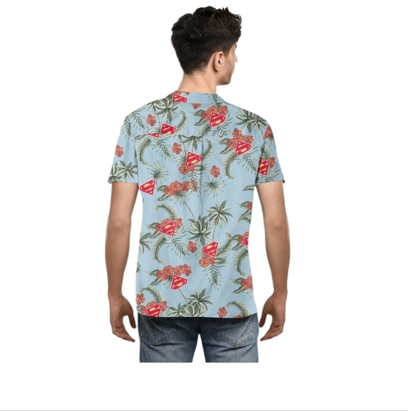 NWT Superman Tropical Print Men's Shirt Med - Picture 4 of 15